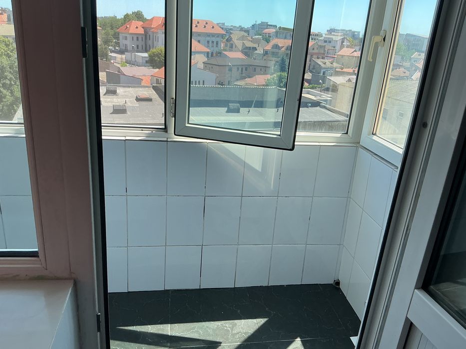Apartament cu 2 camere decomandat suprafața 52mp etaj 7/10 — fotografia 3