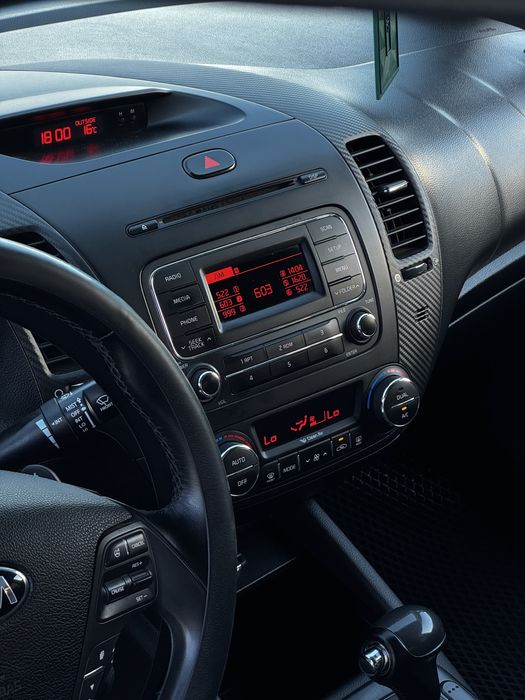 Продам Kia Cerato 2015