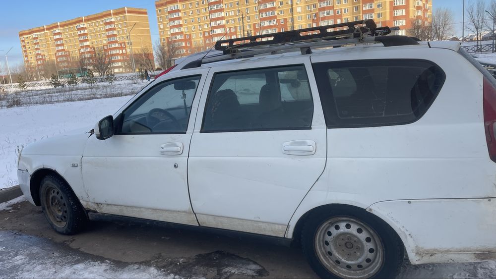 Продам машина приора