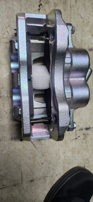 Суппорт с колодками Газель Некст