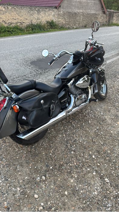 Honda Shadow 750