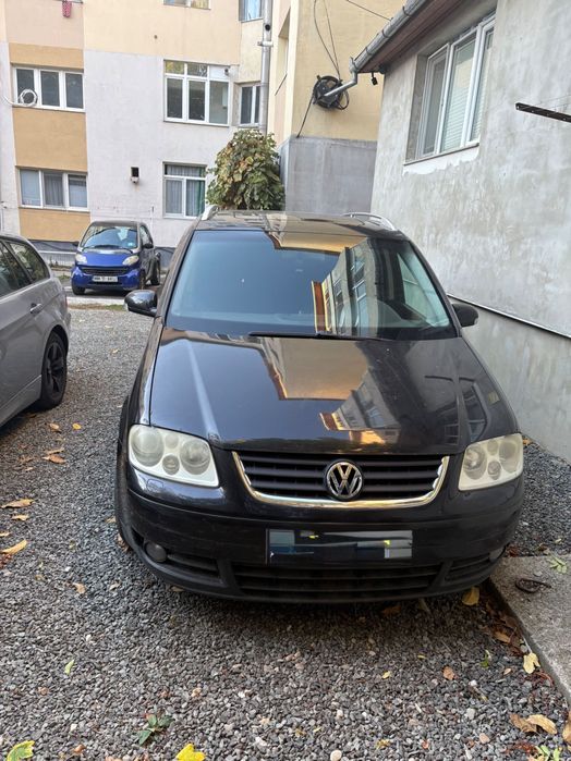Volkswagen Touran 2005 diesel, 2.479 € — imagine 4