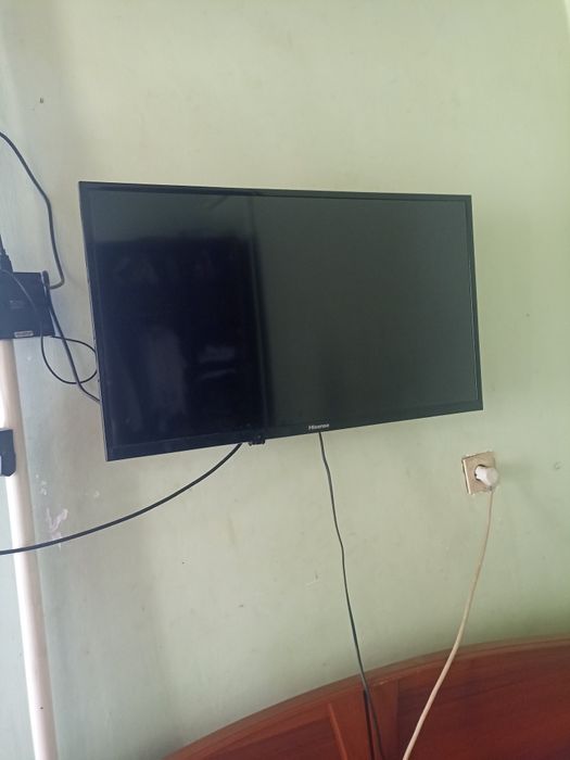 Hisense 32.   Телевизор