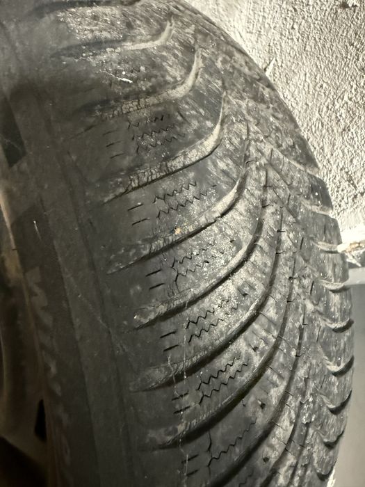 Железни джанти 15" със зимни гуми 195/65/15