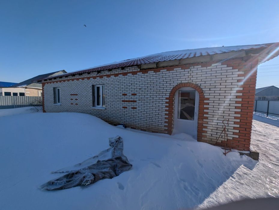 Продам дом в мкр Кендала