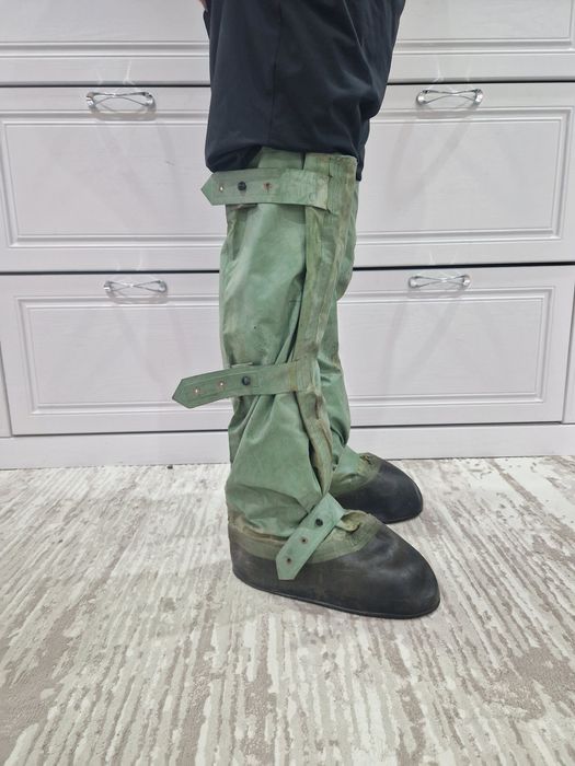 Продам резиновые сапоги