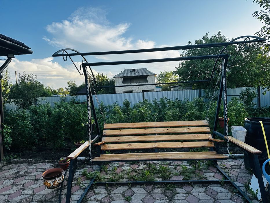 Продам садовые качели