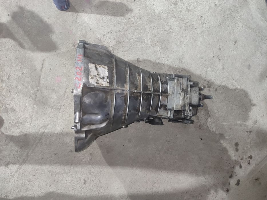 Продам коробка на Мерседес W202 W210