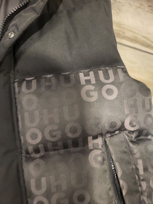 Vesta Hugo Boss masura M