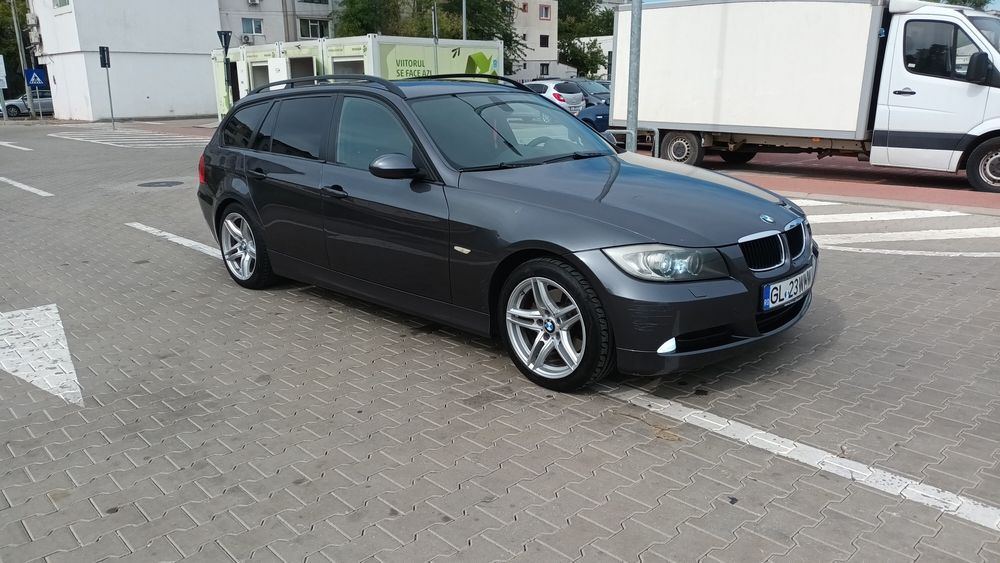 BMW  320  Diesel~  2008