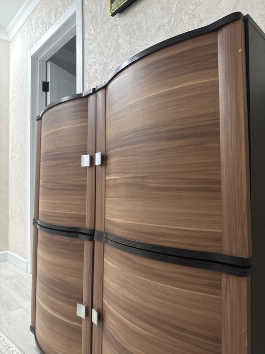 Продам деревянный комод