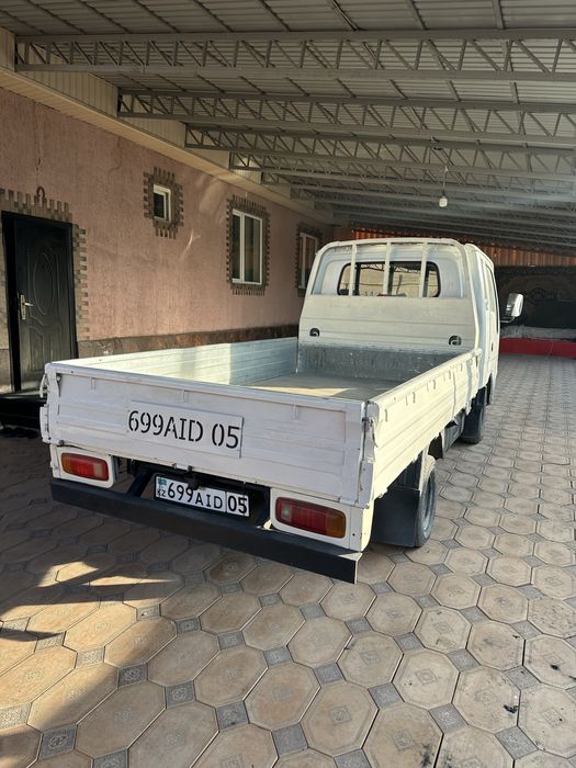 Киа фронтиер 1998год