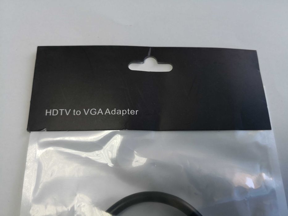 Cablu convertor de la HDMI la VGA