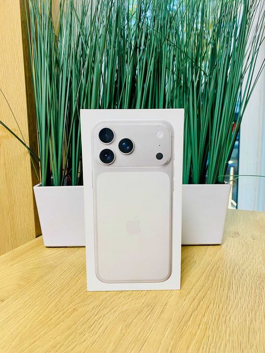 ЧИСТО НОВ !!! Apple iPhone 17 Pro Max, 256GB, 5G, Silver, ТЕХНОПОЛИС