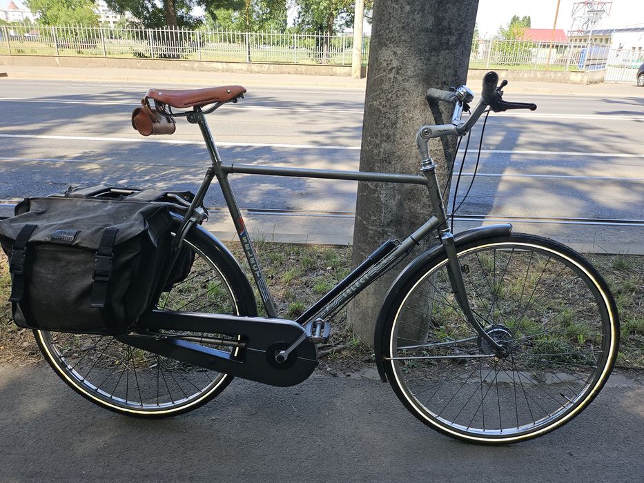 Bicicleta marca Batavus, model "Select".