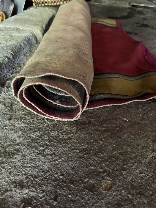 Продаю ковер в коридор