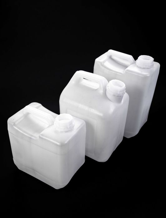 Пластмасови туби от 3 до 20л - Момина Крепост АД