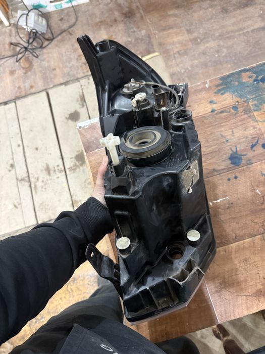 Фара гранта FL правая оригинал