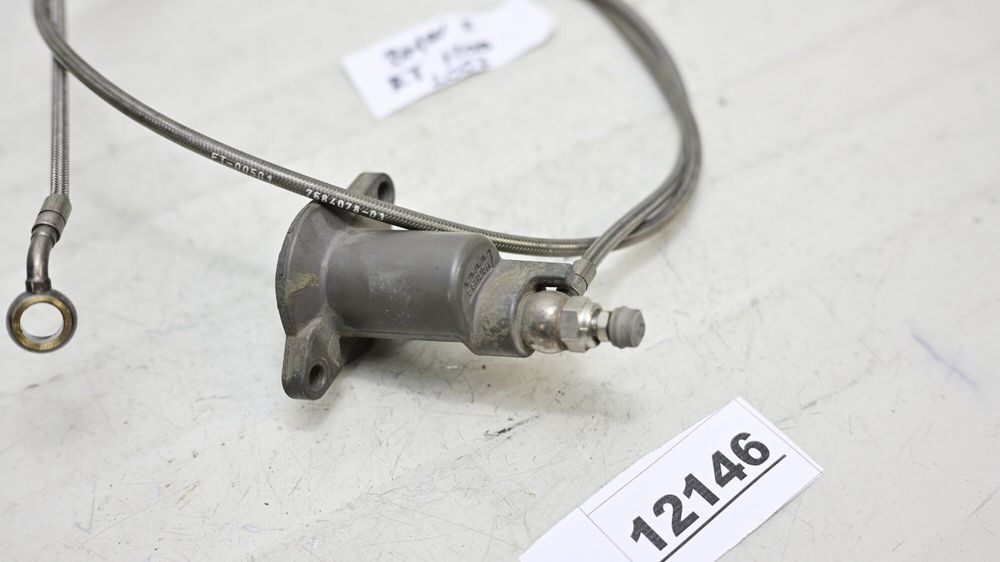 Cilindru Receptor Ambreiaj Spate Cu Furtun BMW R1200RT 2005 - 2009 K26