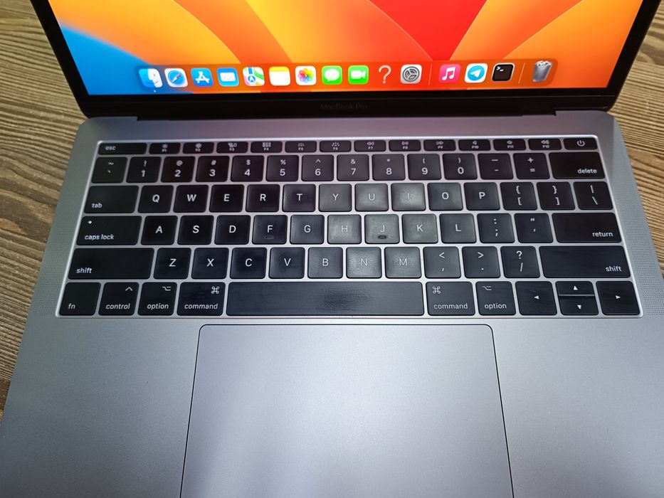 Лаптоп Apple MacBook Pro 2017