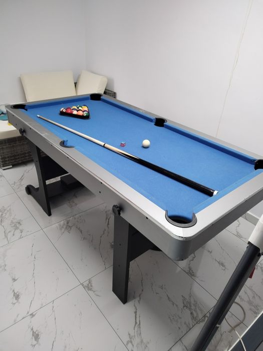 Masa biliard și tenis