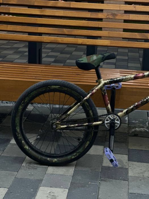 продам трюковой велосипед