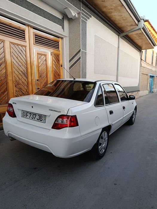 Nexia 2 1.5/  ( 2000$ )