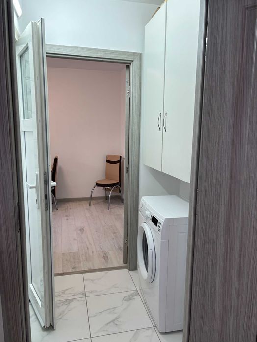 Ofer spre inchiriere doua apartamente in Radauti