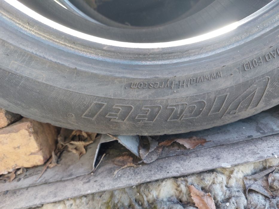 Продам резину лето.