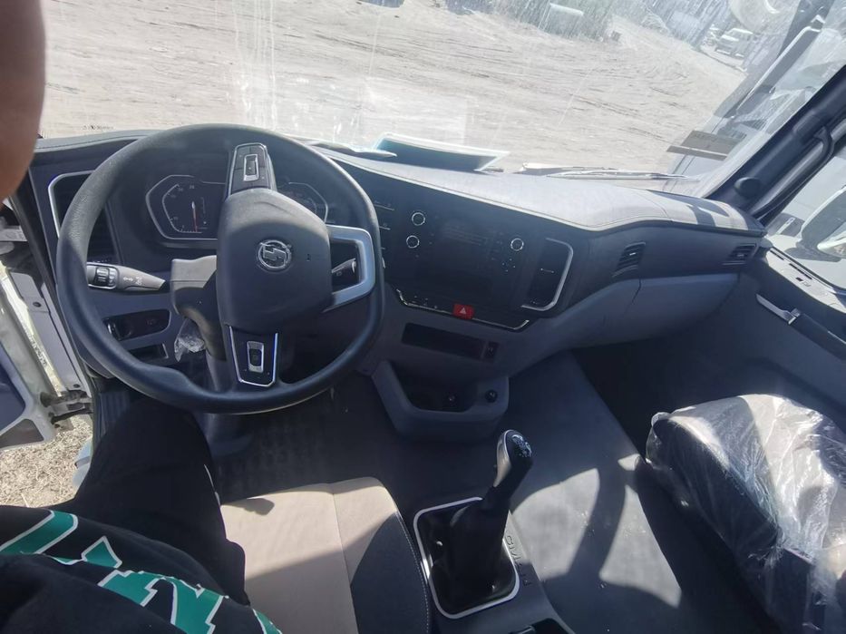 SHACMAN CNG тягач тараси енгил