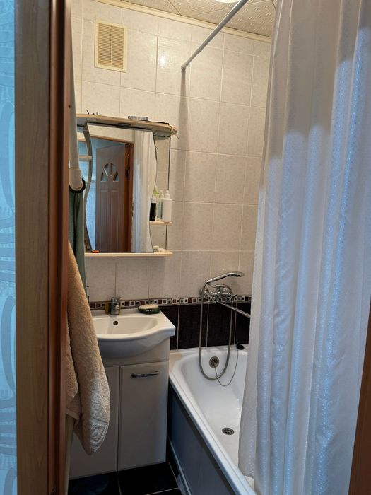 Продаётся 3-комнатная квартира