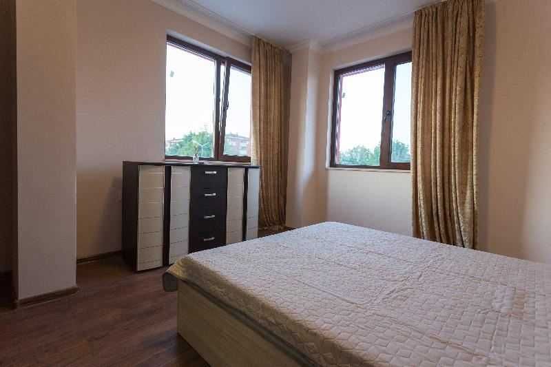 Дава се под наем Тристаен апартамент в София, Овча купел - 110 кв.м за 548.25 € - Снимка #11