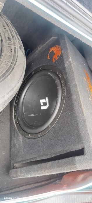 Продам сабвуфер,в отличном состоянии