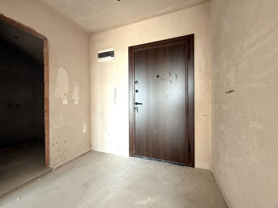 Продава се Двустаен апартамент в Варна, Бриз - 63 кв.м за 2151 €/кв.м - Снимка #3