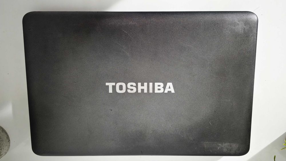 Laptop Toshiba Satellite C650-1E1