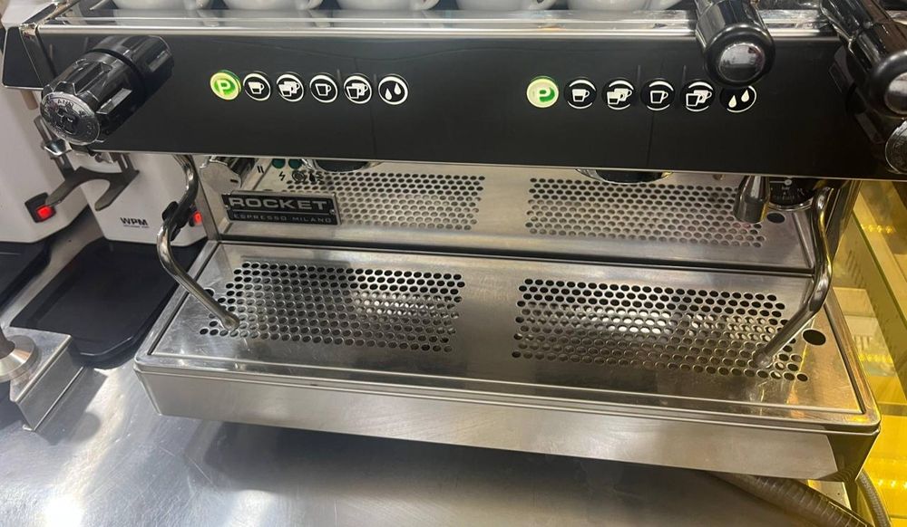 Кофемашинка ROCKET espresso milano