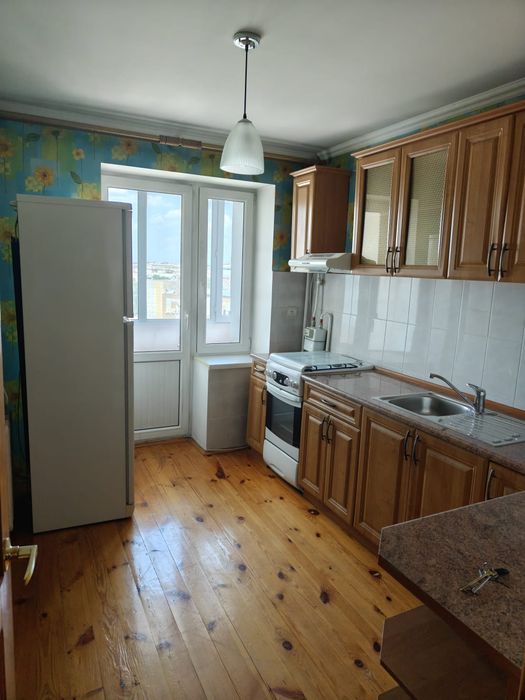 Продам 4ком квартиру район Достык мол