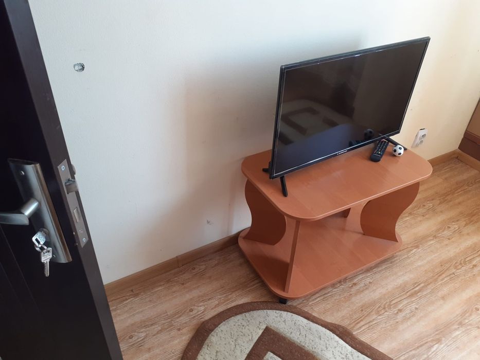 Apartament de închiriat.