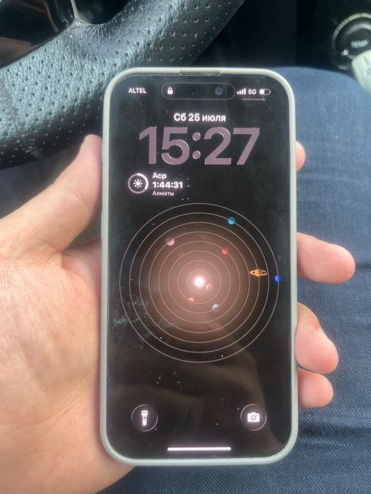 Iphone 15 Pro Е-СИМ в хорошем состоянии