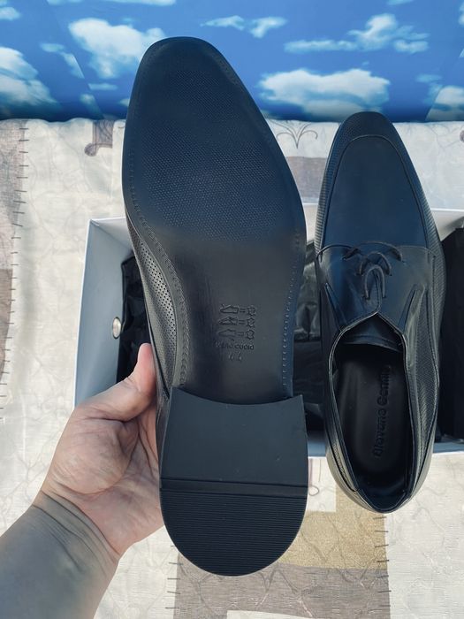 Мужские кожаные туфли. Giovane Gentlle. Италия. Новые. Размер 43-44.