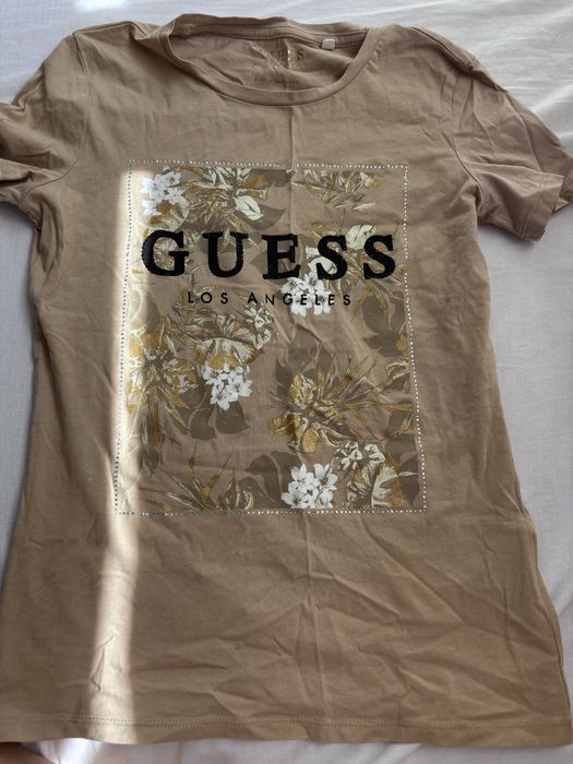 Чисто нова тениска GUESS