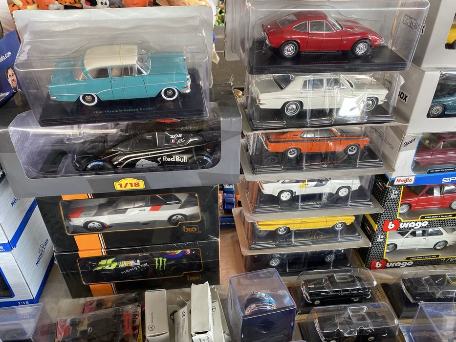 Machete auto diverse modele si scari