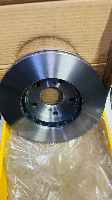 Тормозной диск на Toyota Prius