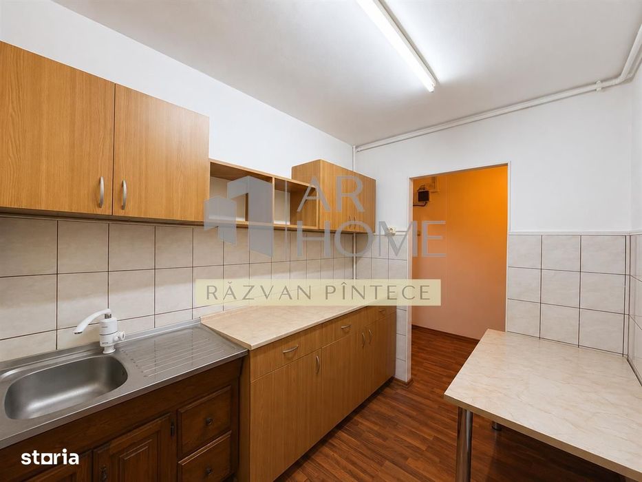 Apartament 2 camere, semidecomandat, zona Nord, Ploiesti