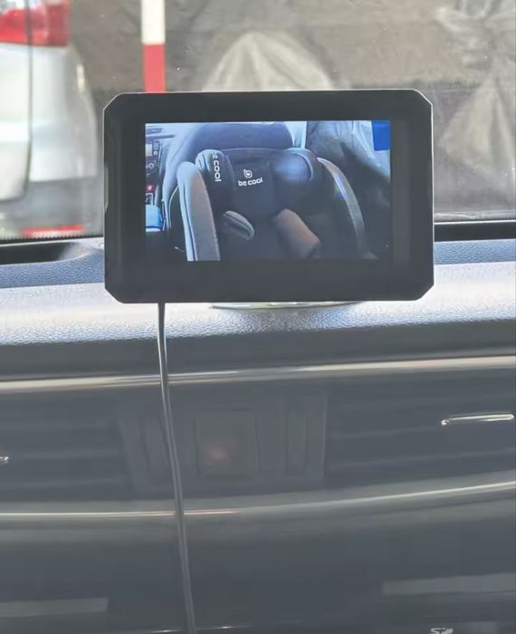 Бебефон камера за автомобил, кола