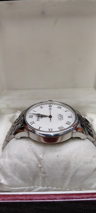 Швейцарские часы Tissot Le Locle