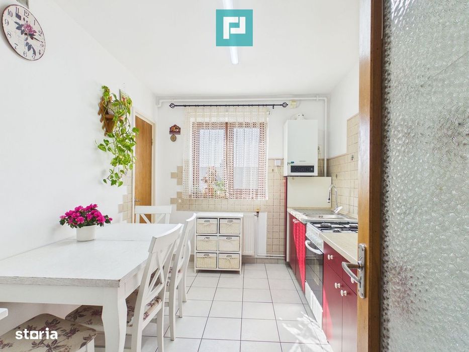 Apartament 5 camere la cheie în Vlaicu — fotografia 3