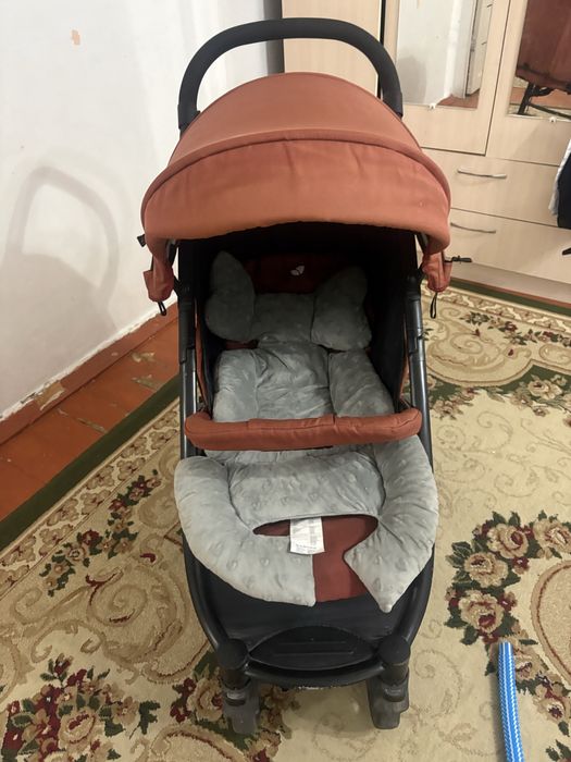 Срочно продам коляска jole