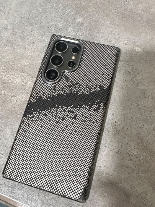 Продам Samsung S24 Ultra
