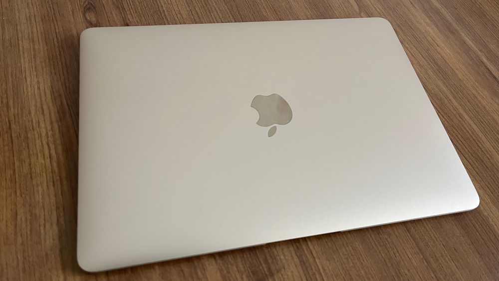 Macbook 12 inch 2017 ultraportabil, impecabil,  baterie noua
